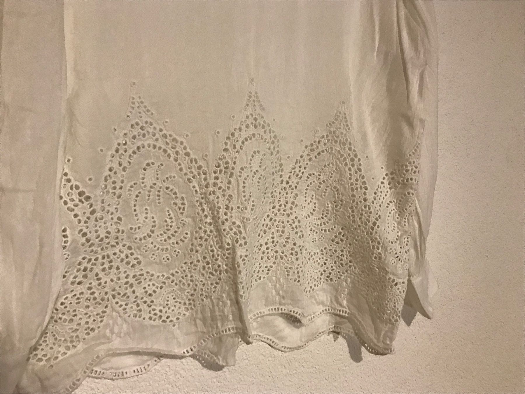 Massimo Dutti Camicette: Massimo Dutti Bluse weiss mit Verzierung Gr 34 – Usato da Wollerau venduto da bri_s9qv 4