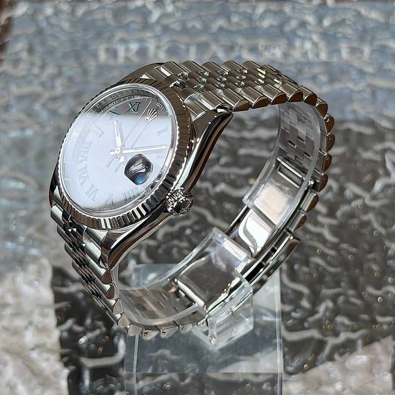 Orologi: Rolex Datejust "Wimbledon" 36mm 126234 – Usato da Genève venduto da minty.watches 1