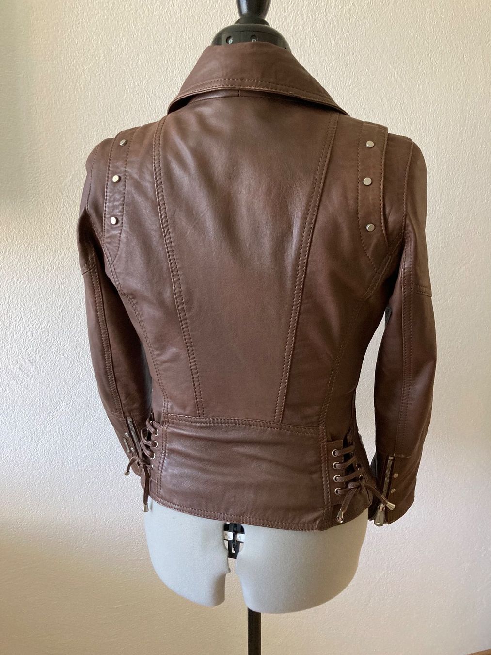 Giacche: Schnäppchen! Lederjacke aus  Lammnappa – Usato da Samedan venduto da chickenrun01 1