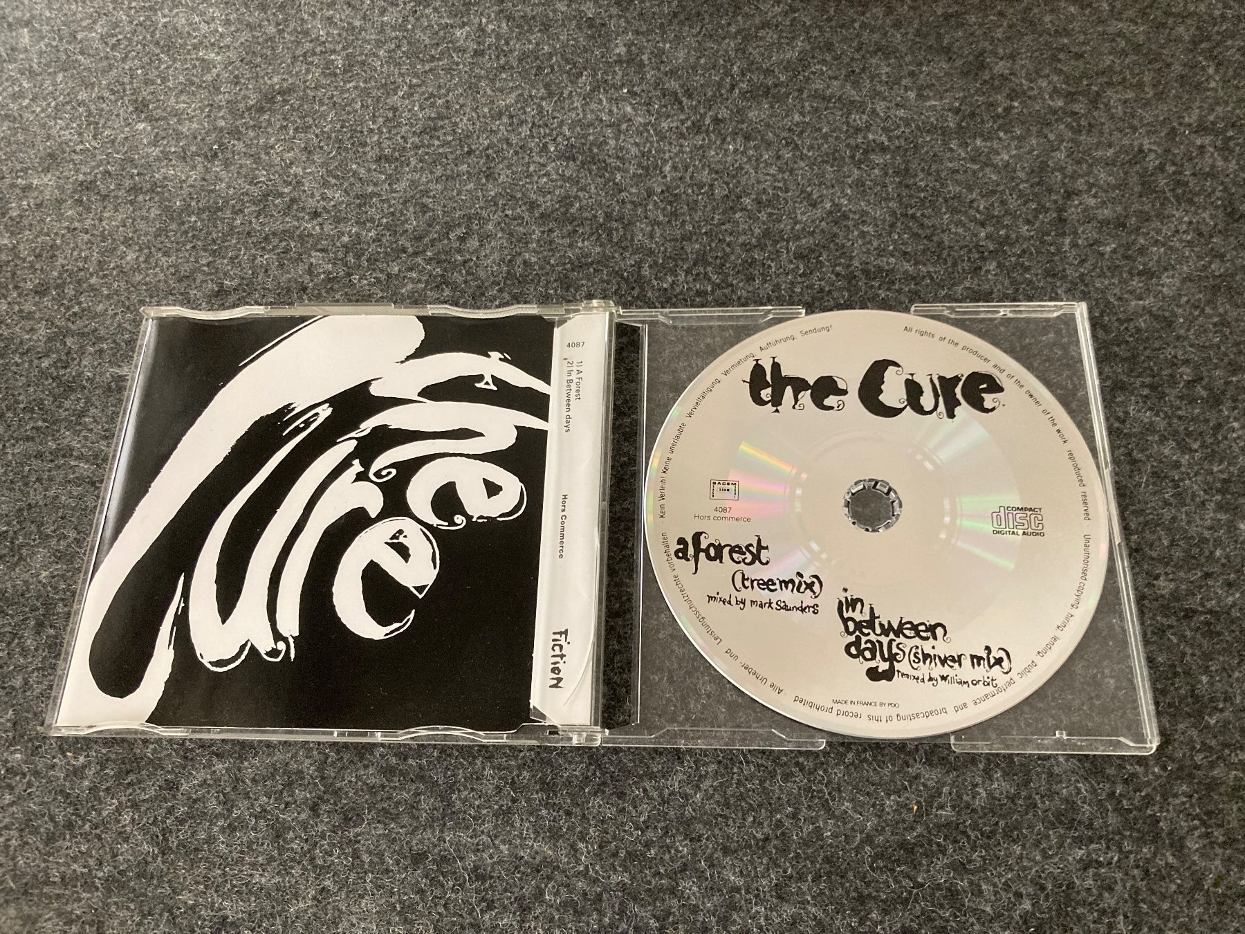 CD: The Cure - A Forest – Usato da Fribourg venduto da Karushi 1
