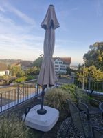 Sonnenschirm Ampelschirm beige mit Standfuss gebraucht 