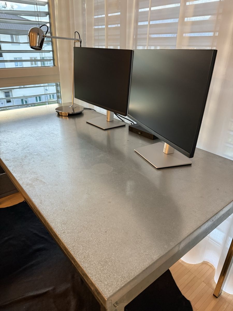 Schreibtische: Metall Schreibtisch – Gebraucht aus Bülach von Marc7138 1