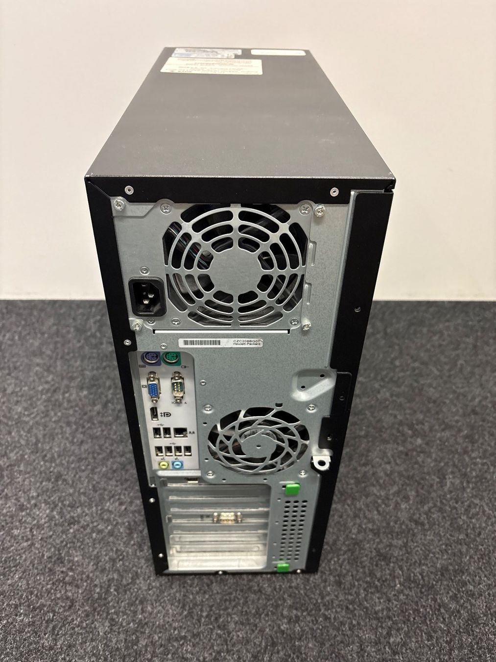 Hewlett Packard PC: HP Compaq 8200 Elite CMT – Usato da Schlieren venduto da 2nd-Life 2