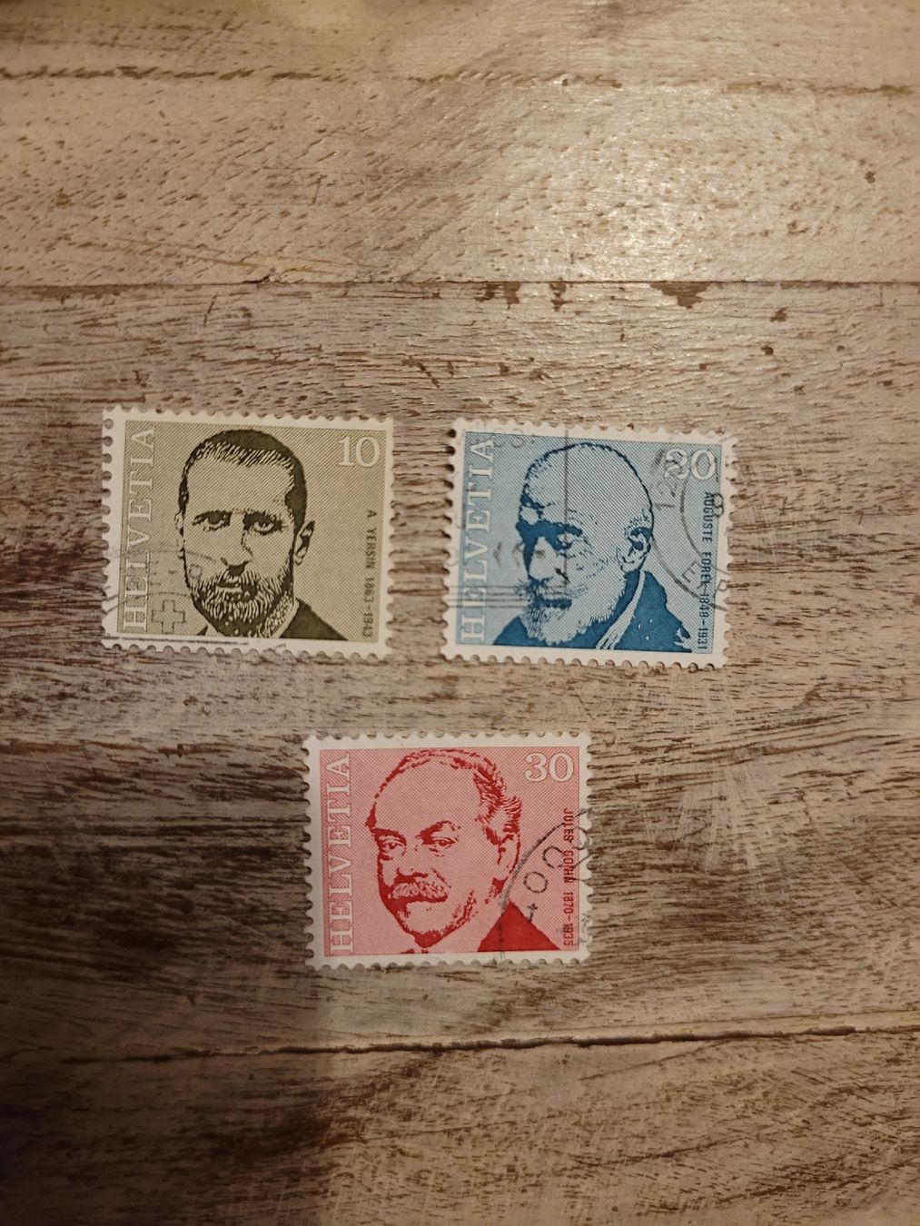 Tutti i francobolli: Porzrätmarken – Usato da Inwil venduto da Flower2325