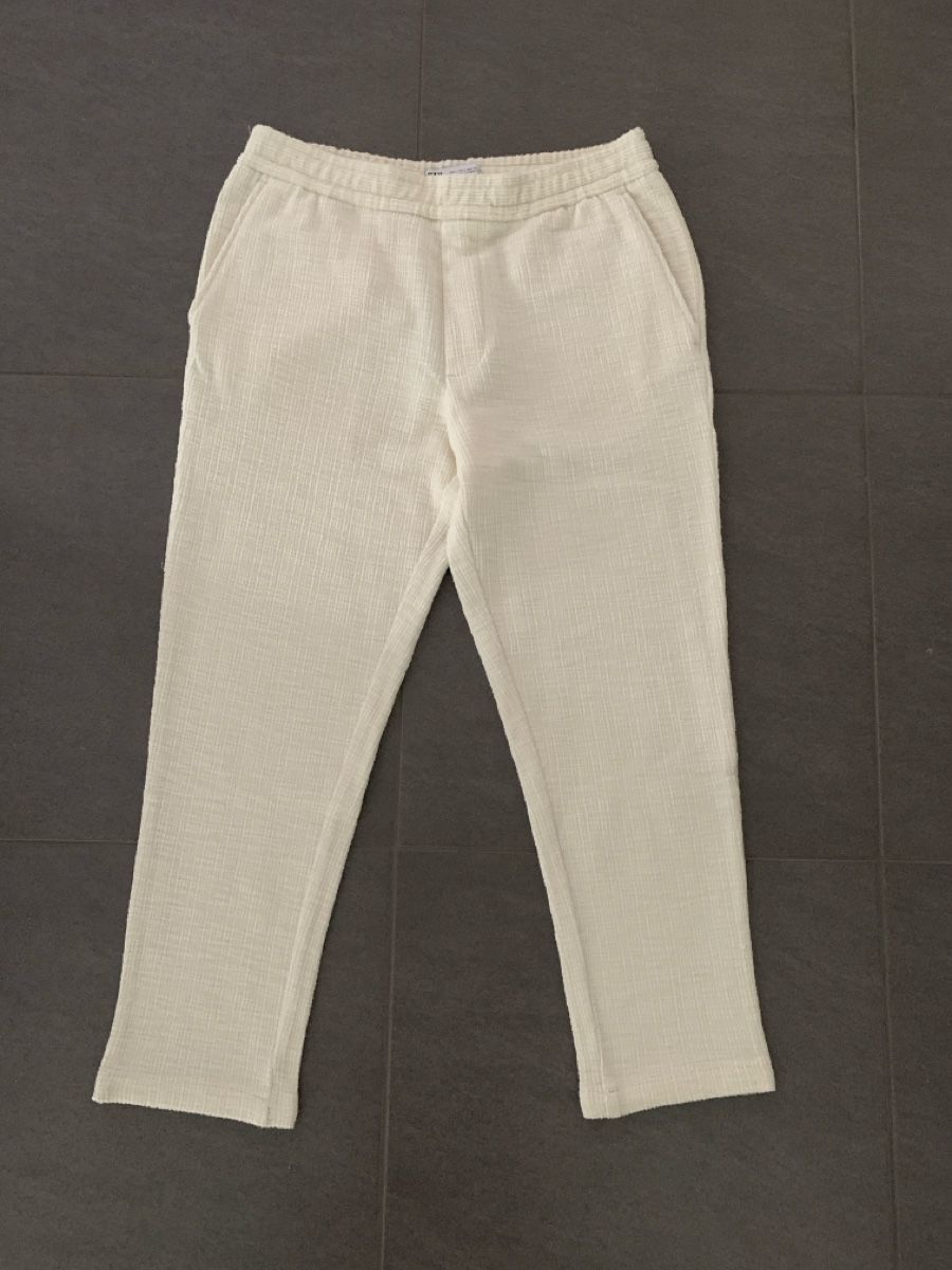 Zara Hosen: Pantalon Zara – Neu (gemäss Beschreibung) aus Collombey von amina36