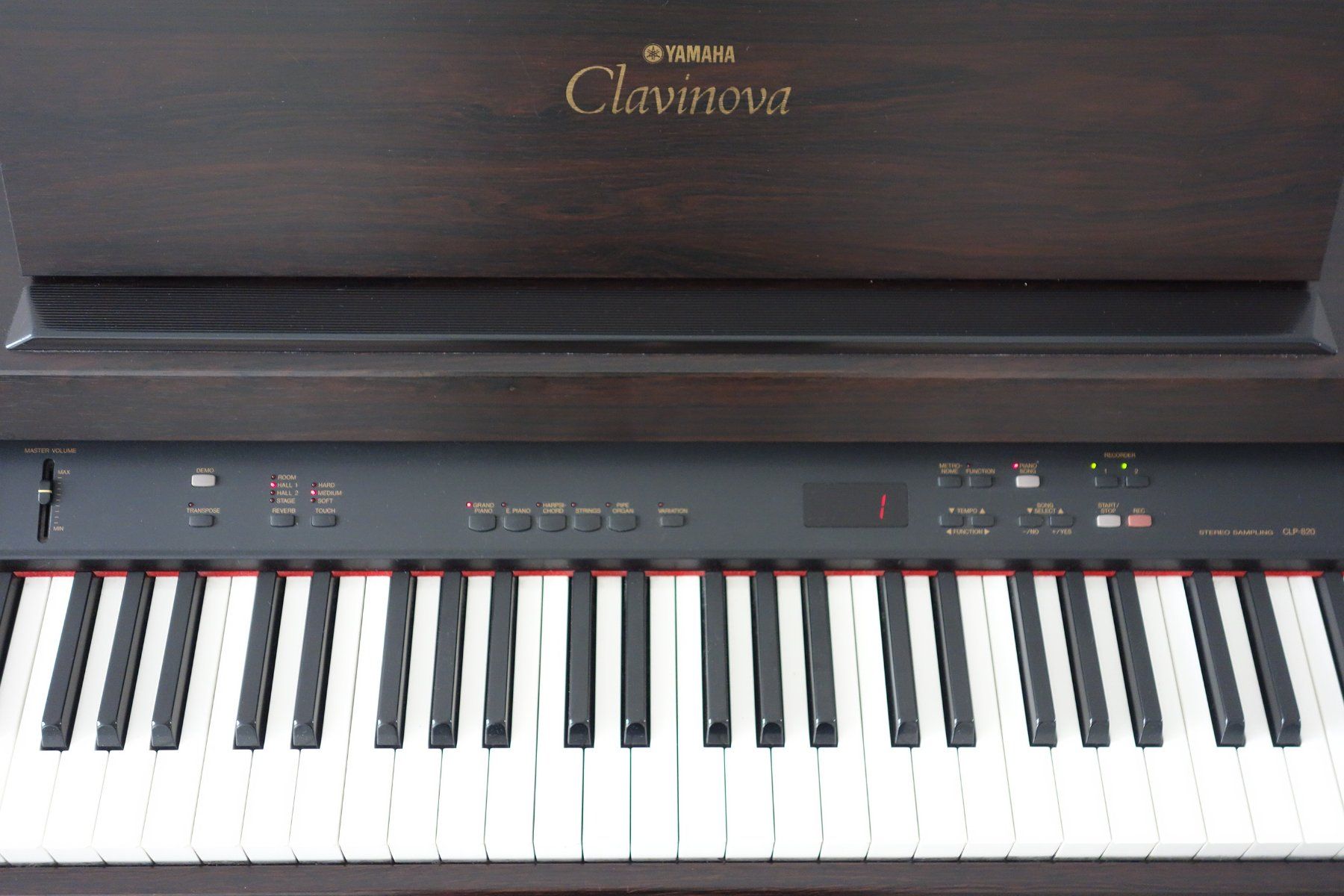 Yamaha Musikinstrumente: Digitalpiano Yamaha Clavinova CLP-820 – Defekt aus Thun von Bluecat238 2