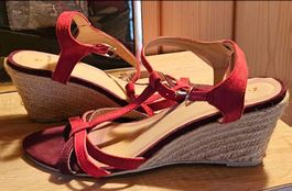 Rote Keilsandaletten Gr. 38
