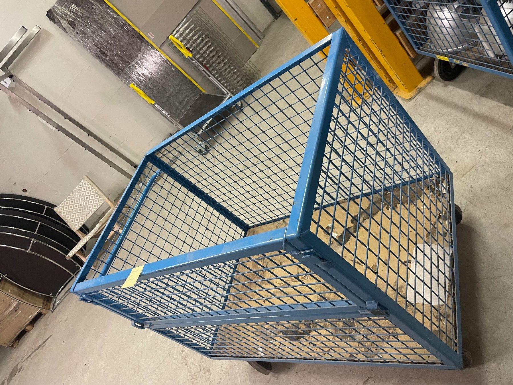 Valigie & Borse: Handwagen / Trolly Gitter robust – Usato da Zürich venduto da Secondhand_Sale