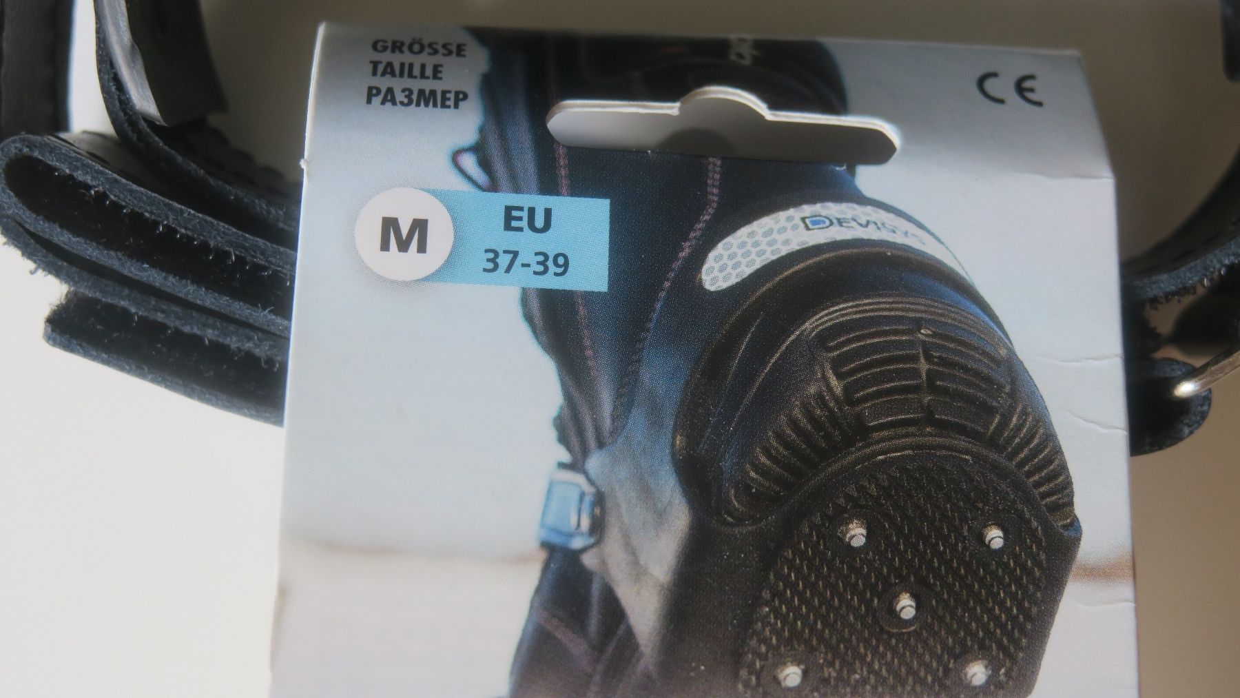 Herrenschuhe: DEVISYS Schuh Gleitschutz Gr. M/37-39 – Neu (gemäss Beschreibung) aus Davos Platz von Infinity795