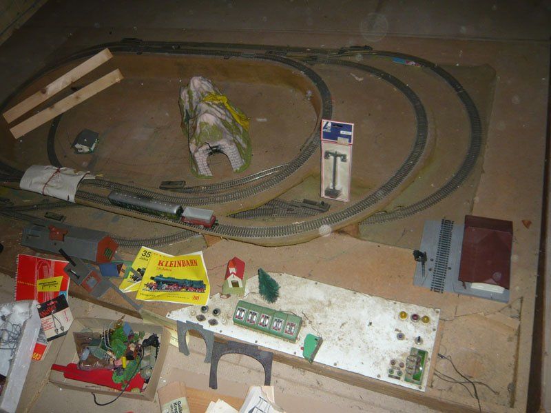 Märklin Modellini di ferrovie: Märklin Bahn mit diversem Zubehör – Usato da Ruggell venduto da Btt 3