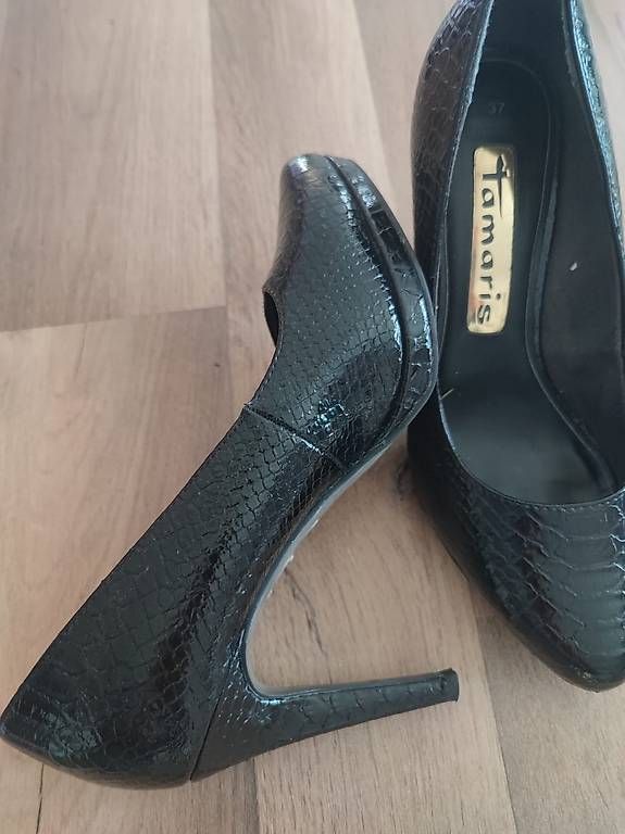 Tamaris Chaussures femmes: High Heels Grösse 37 – D'occasion à Biel-Benken BL par AngiSchaefer