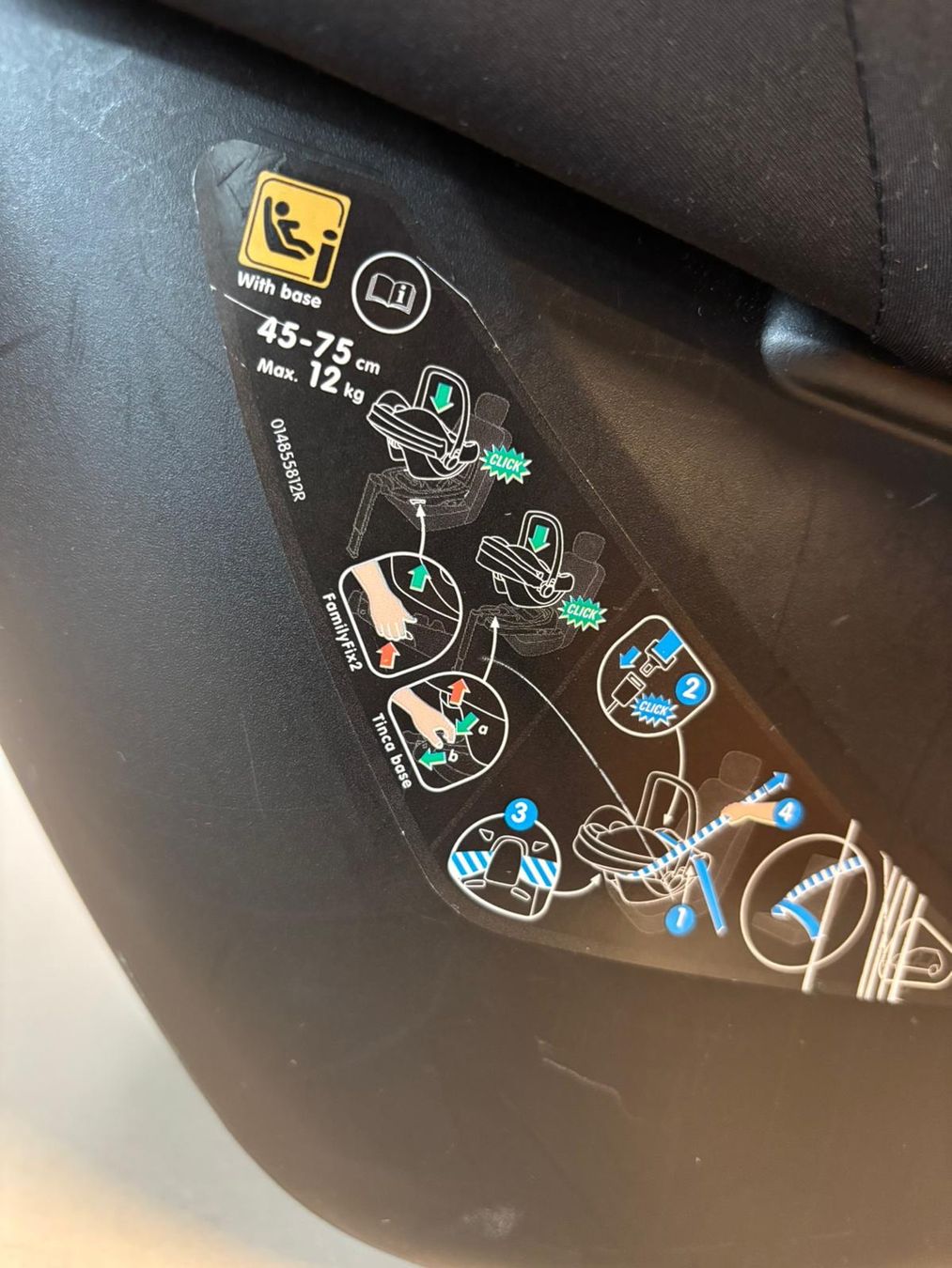 Maxi-Cosi Auto-Kindersitze: Maxi Cosi Babyschale inkl. Isofix-Basis – Gebraucht aus Gunzgen von OGLI07 2