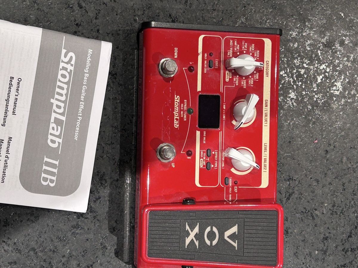 Strumenti musicali: VOX Stomplab IIB, Bass Effektgerät, Gebraucht – Usato da Hinterkappelen venduto da pha_d8fj 1