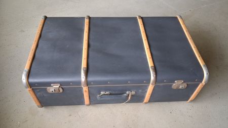 Vintage Reisekoffer mit Rollen, Rollkoffer, Seekoffer
