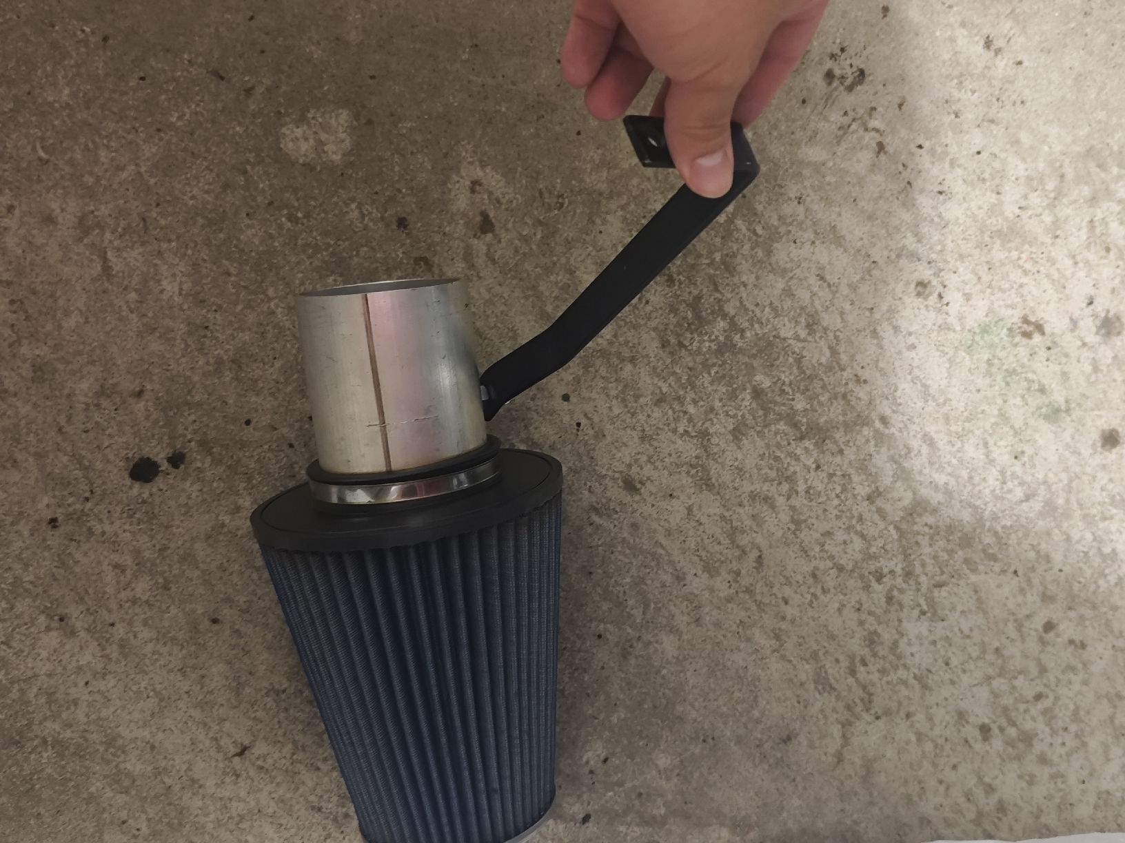 Peugeot Tutti pezzi di ricambio auto: Luftfilter für Peugeot/Citroën – Usato da Spiez venduto da G555CS 1