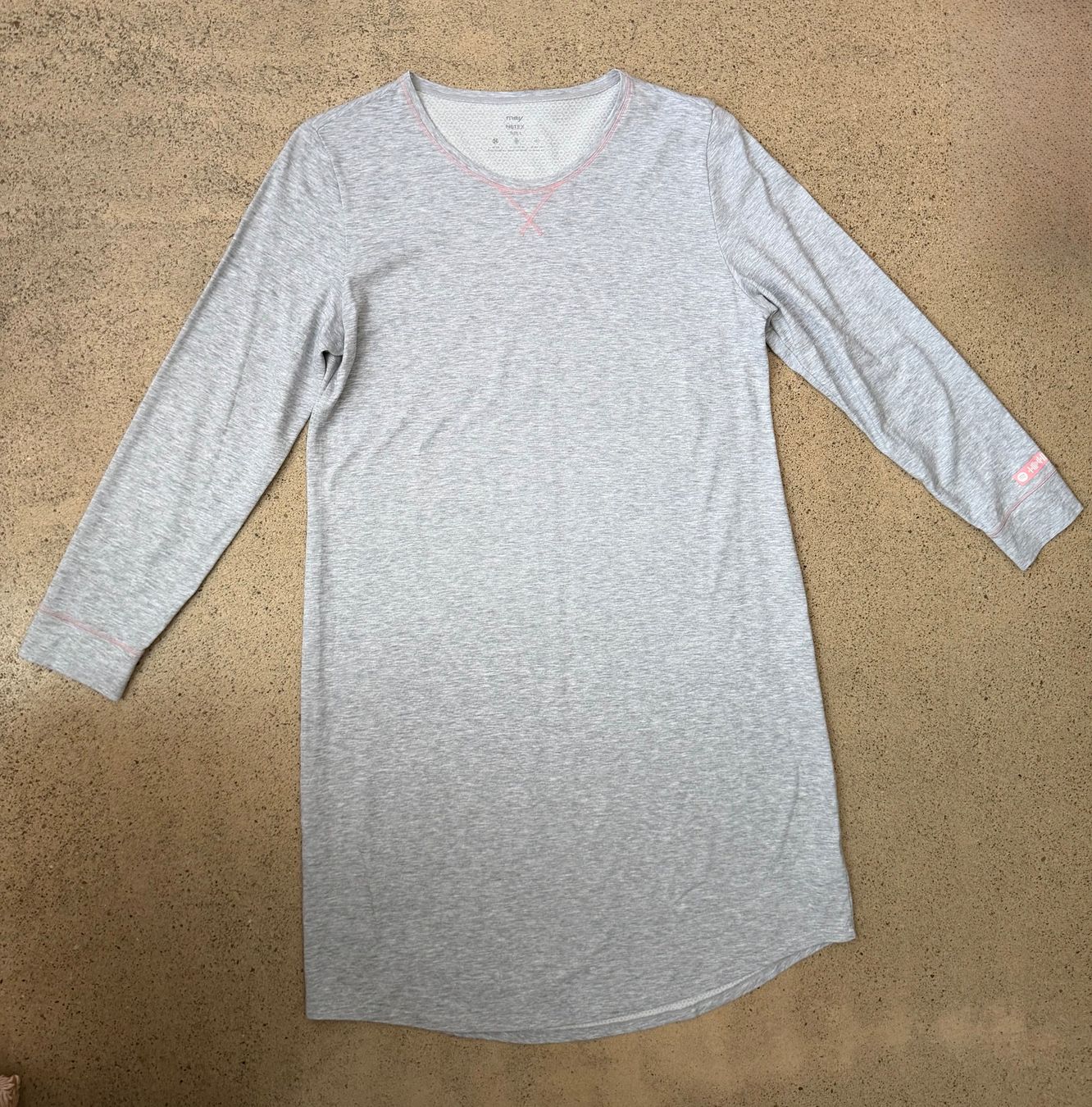 Negligees & Pigiami: MEY Langarm Nachthemd  🩶 – Usato da Zürich venduto da ClosetQueen 8