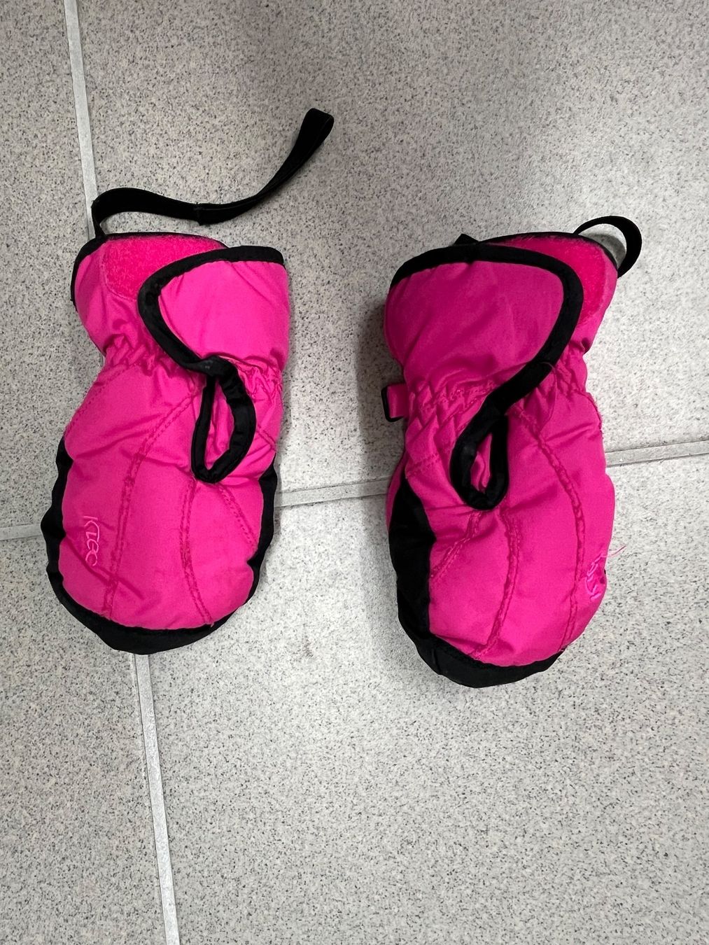 Guanti: KINDER WINTER SKI HANDSCHUHE – Usato da Thun venduto da fioruccio