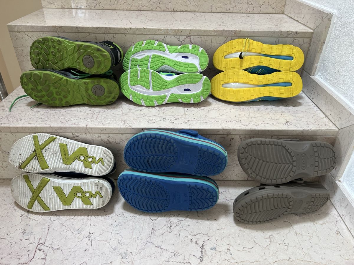 Schuhe für Jungen: Schuhpaket  37/38 – Gebraucht aus Hedingen von johsaan 1
