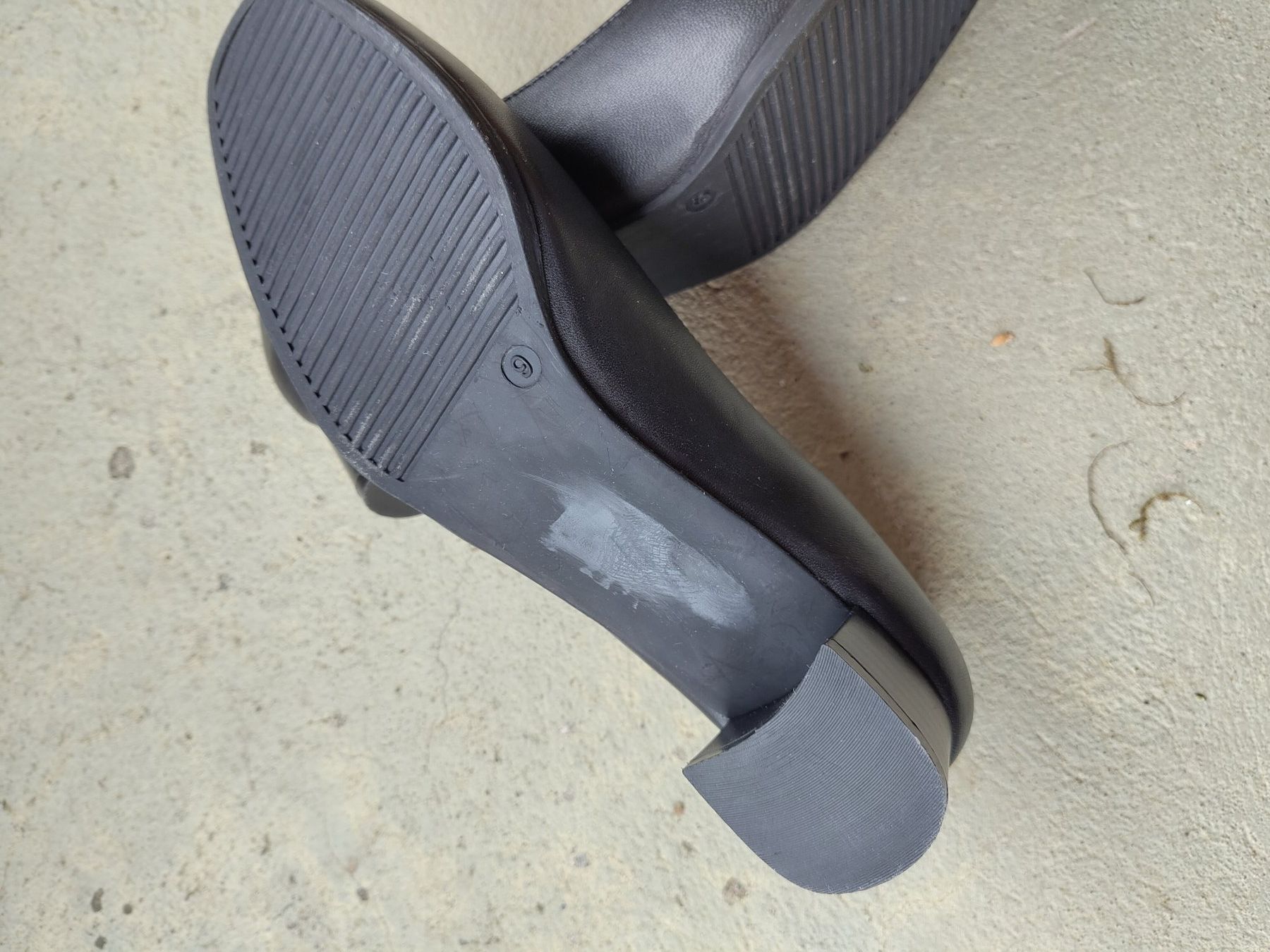 Scarpe da donna: Schwarze Elegante Pumps Amblers, Grösse 43, Neu – Nuovo (secondo la descrizione) da Roggwil BE venduto da G4MER 2