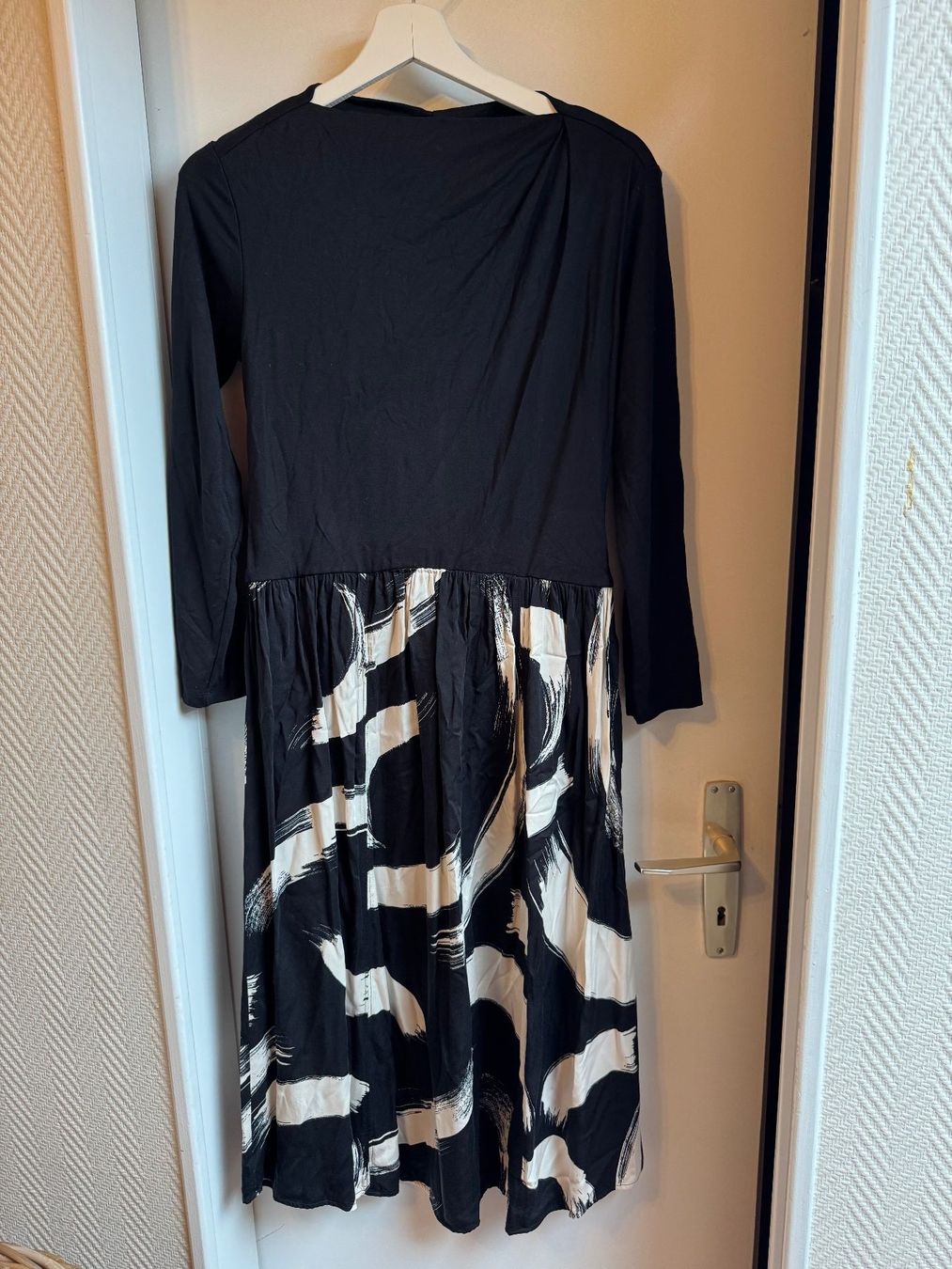 Benetton Kleider: Robe longue Benetton – Neu (gemäss Beschreibung) aus Blonay von Celuna