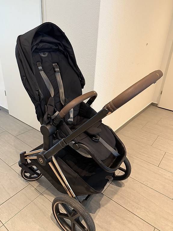Cybex Poussette: Cybex Priam Modell 2023 – D'occasion à Neerach par ahl_7fhn 2