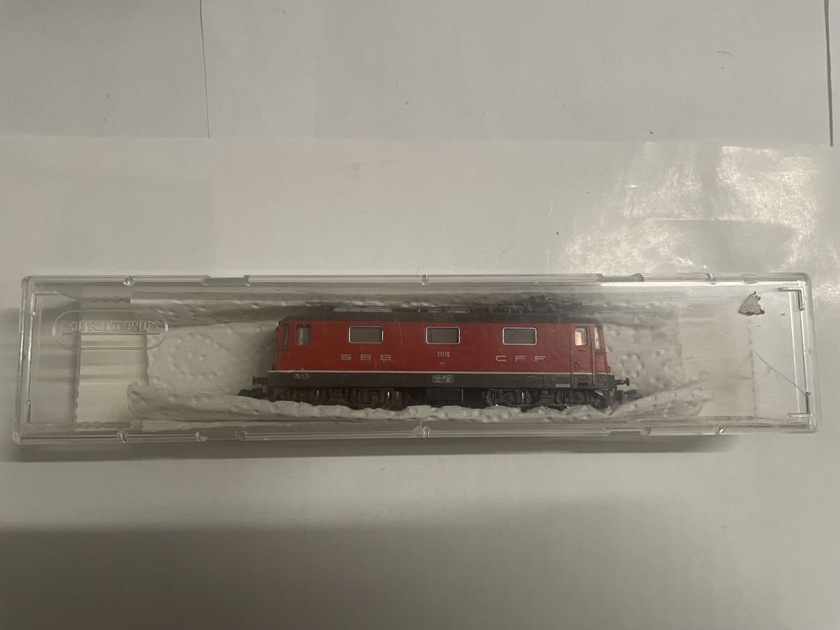 Trix Modellini di ferrovie: Re 4/4 ´´ CFF 11116 rouge – Usato da Pont (Veveyse) venduto da Labiche0 7