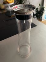 Glaskaraffe mit Metallausgiesser neuwertig