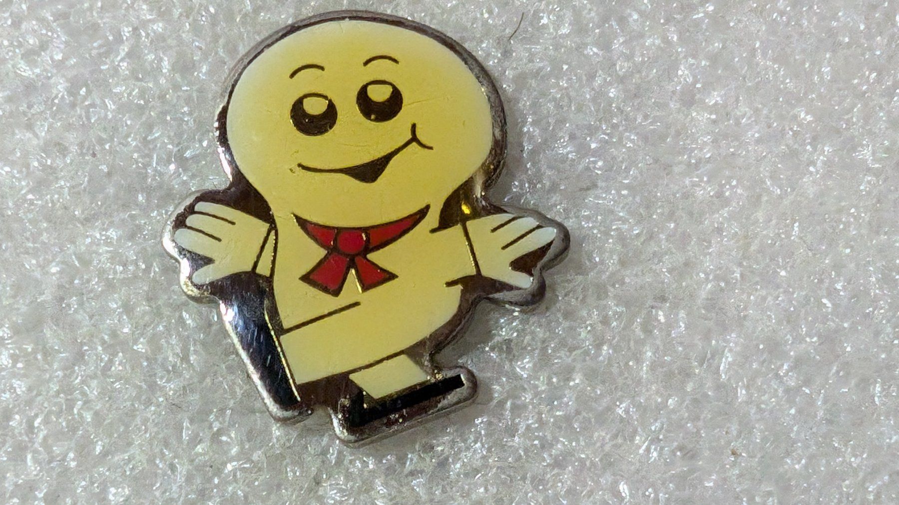 Placchette & Badge: Ansteckpin 218: Maga Bio – Usato da Oppligen venduto da Pin-Fall-Shop