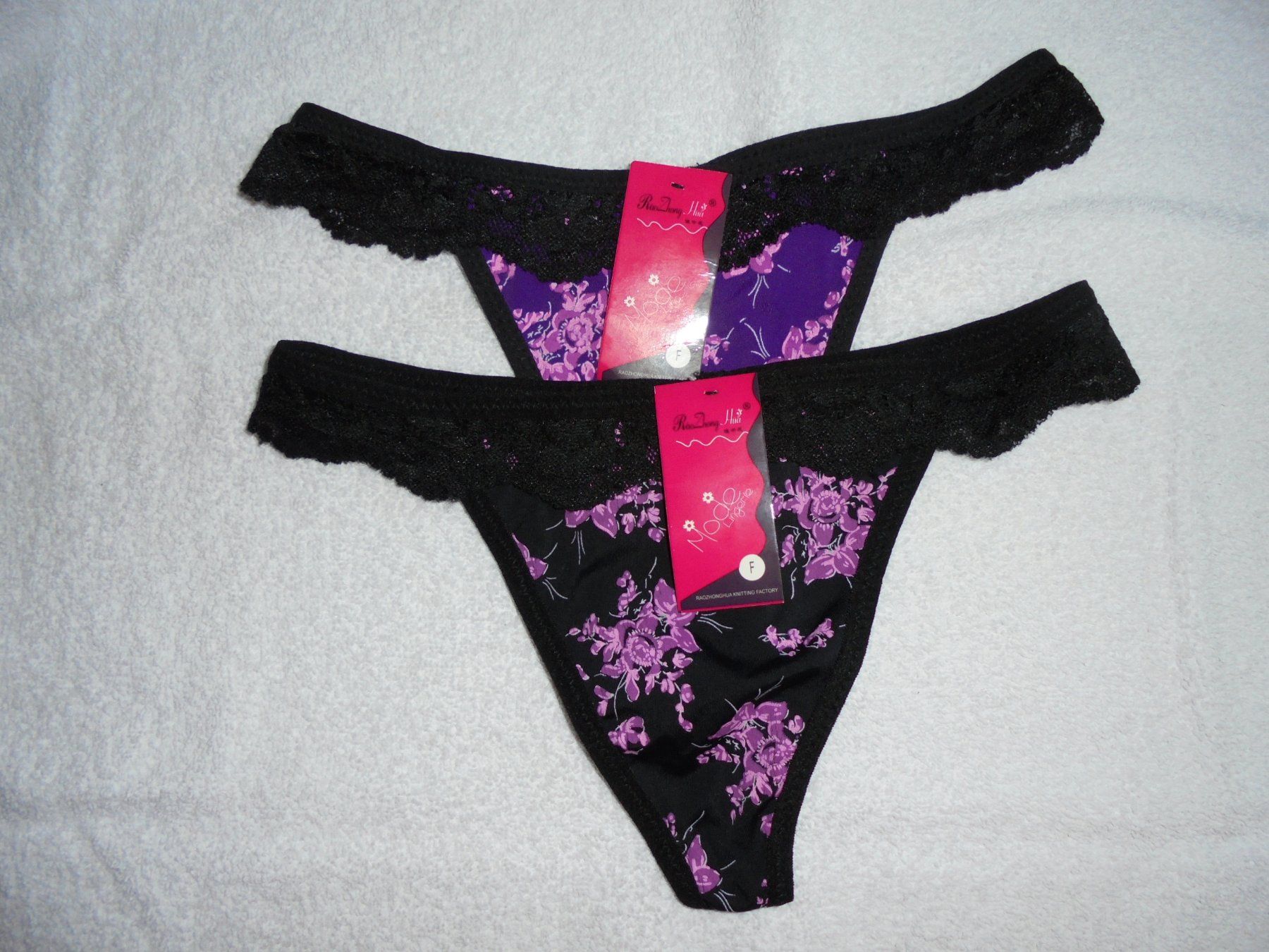 Sonstige Unterwäsche: 2 X TANGA GRÖSSE S – Neu (gemäss Beschreibung) aus Aarau Rohr von PinkSchwein