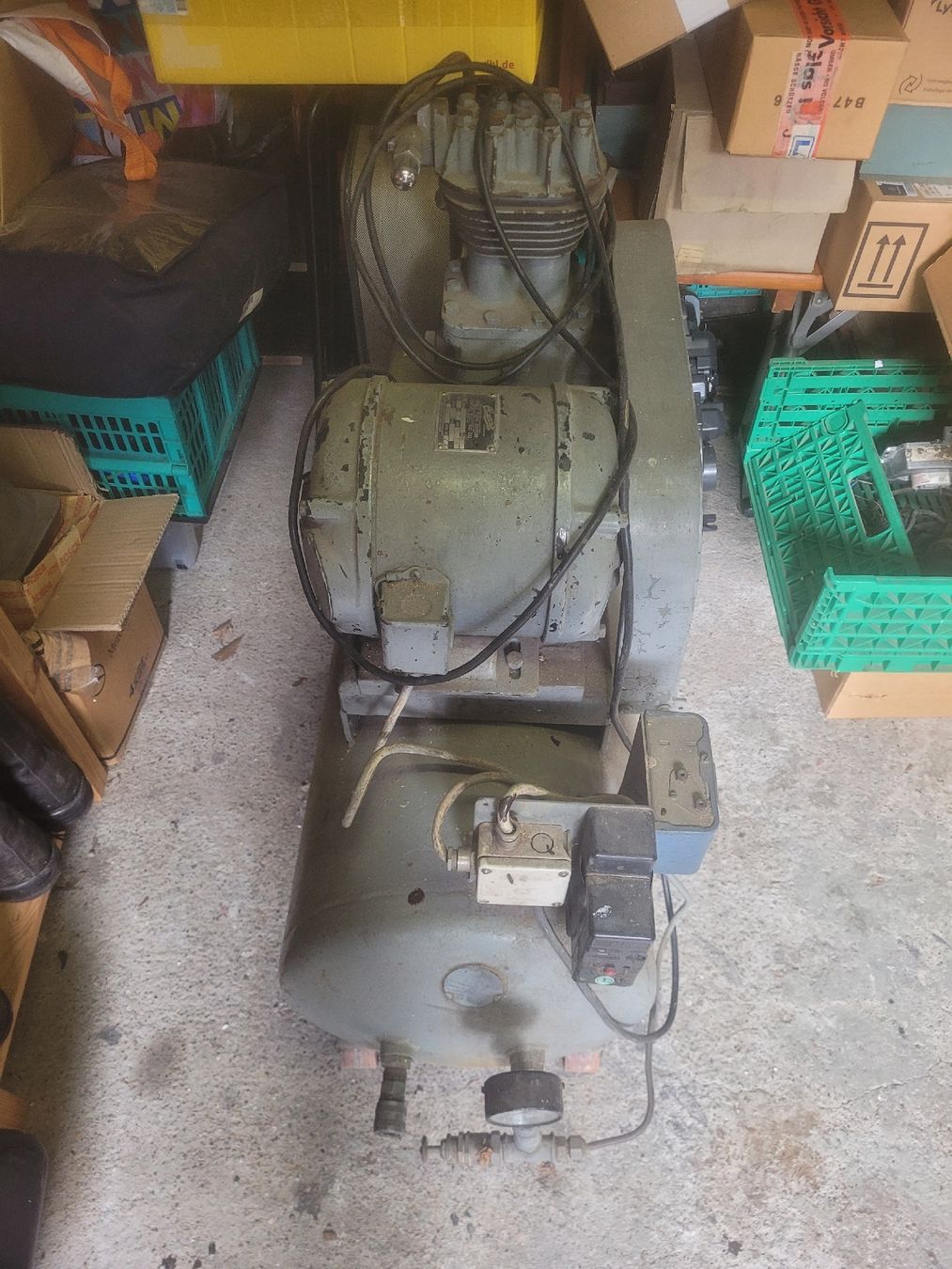 Kompressoren: Kompressor mit Century Motor gebraucht .Antik .Eigenbau 1960 – Defekt aus Elsau von Egger59 4