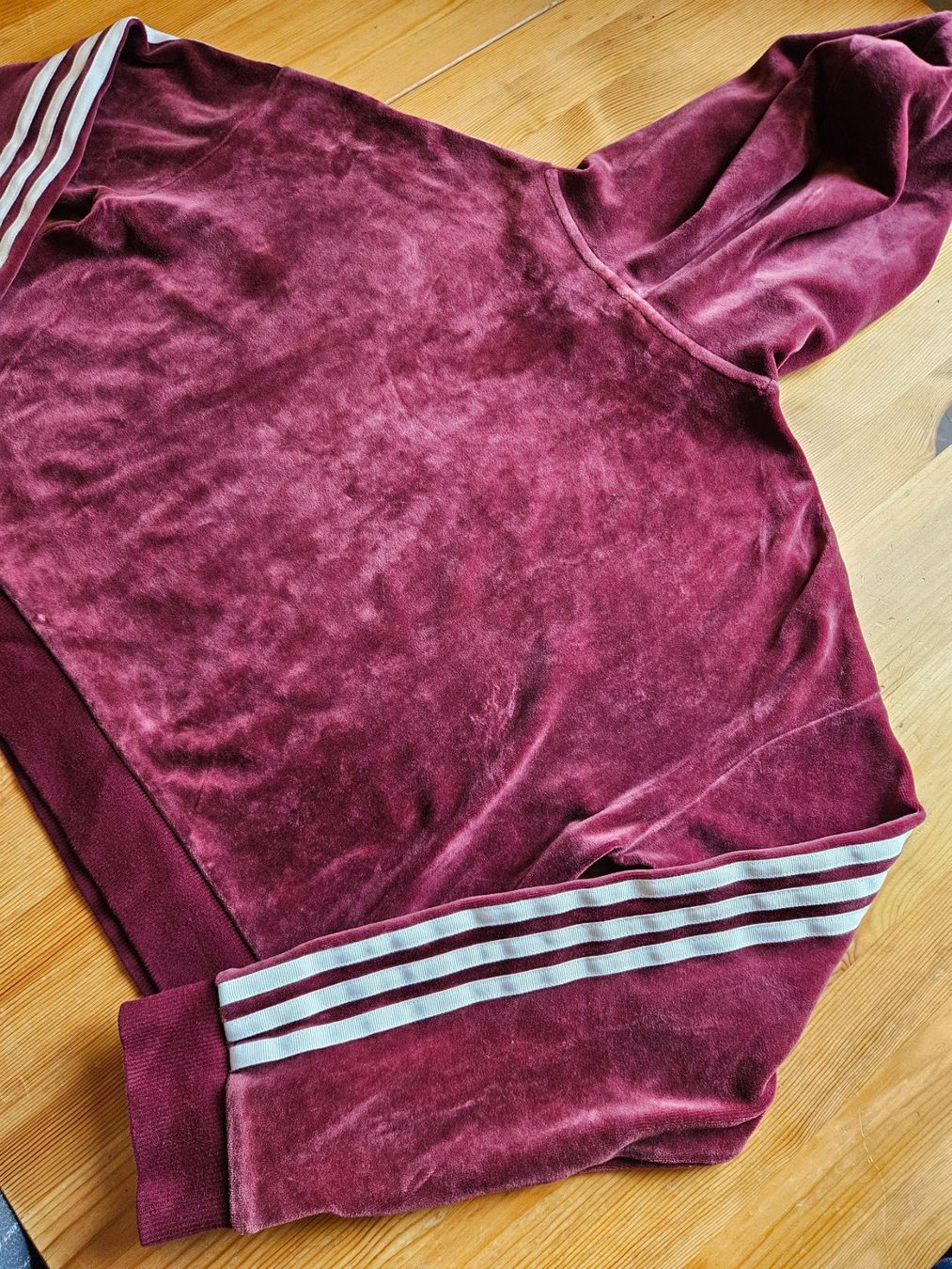 Adidas Pullover & Sweatshirts: Cropped Sweater adidas Grösse S retro Pullover Hoodie – Gebraucht aus Hägglingen von United-Village-Trade 7