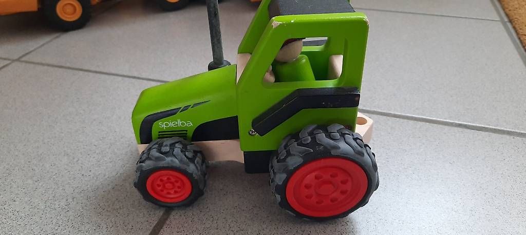 Giocattoli: Trattore in legno Spielba – Usato da Tesserete venduto da bab_7ztk 2