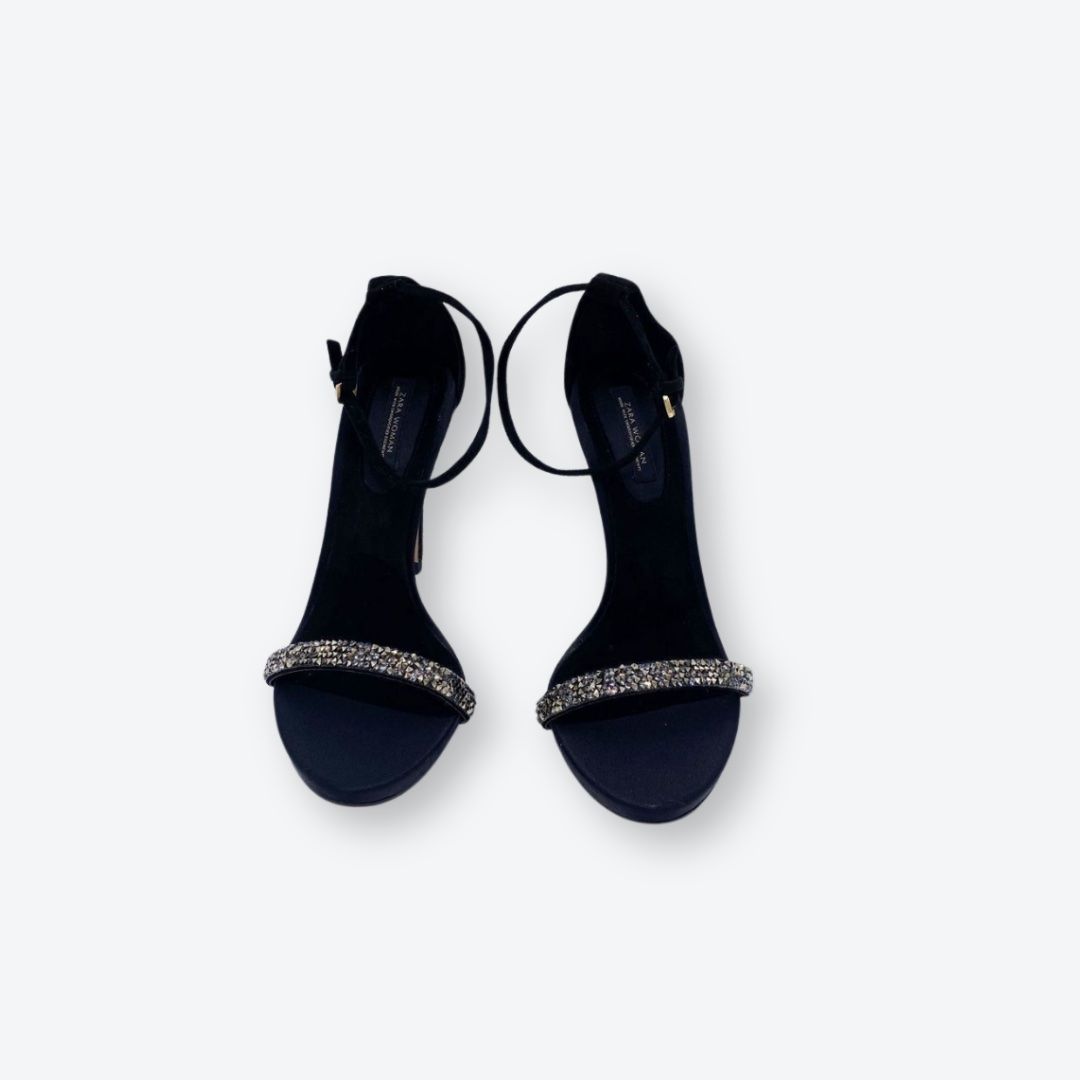 Zara Scarpe da donna: Sandalen mit Strasssteinen in Gr. 36 – Usato da Oberkirch LU venduto da petitefashion 2
