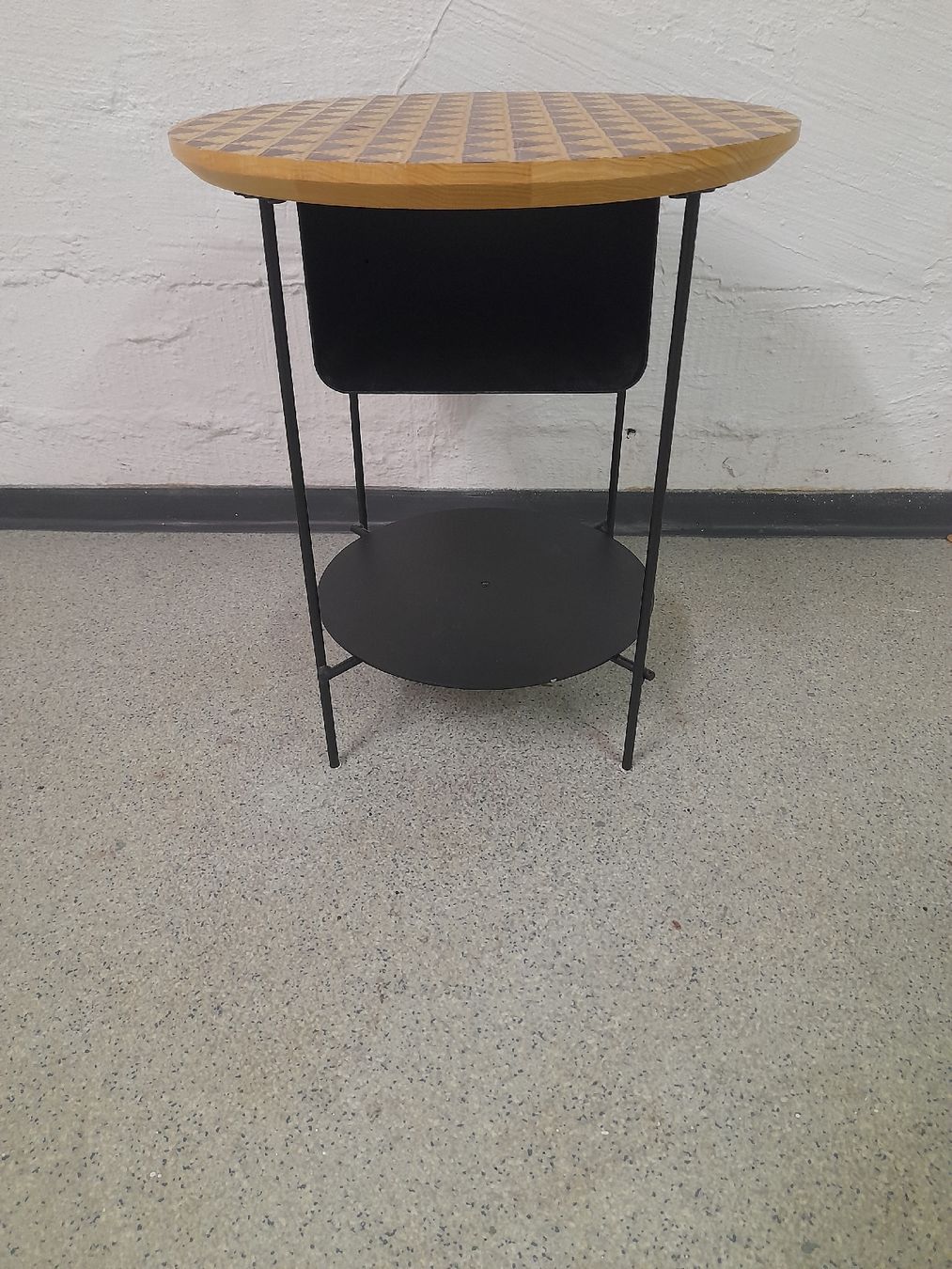 Comodini: nachttisch/Beistelltische – Usato da Glattbrugg venduto da B_B
