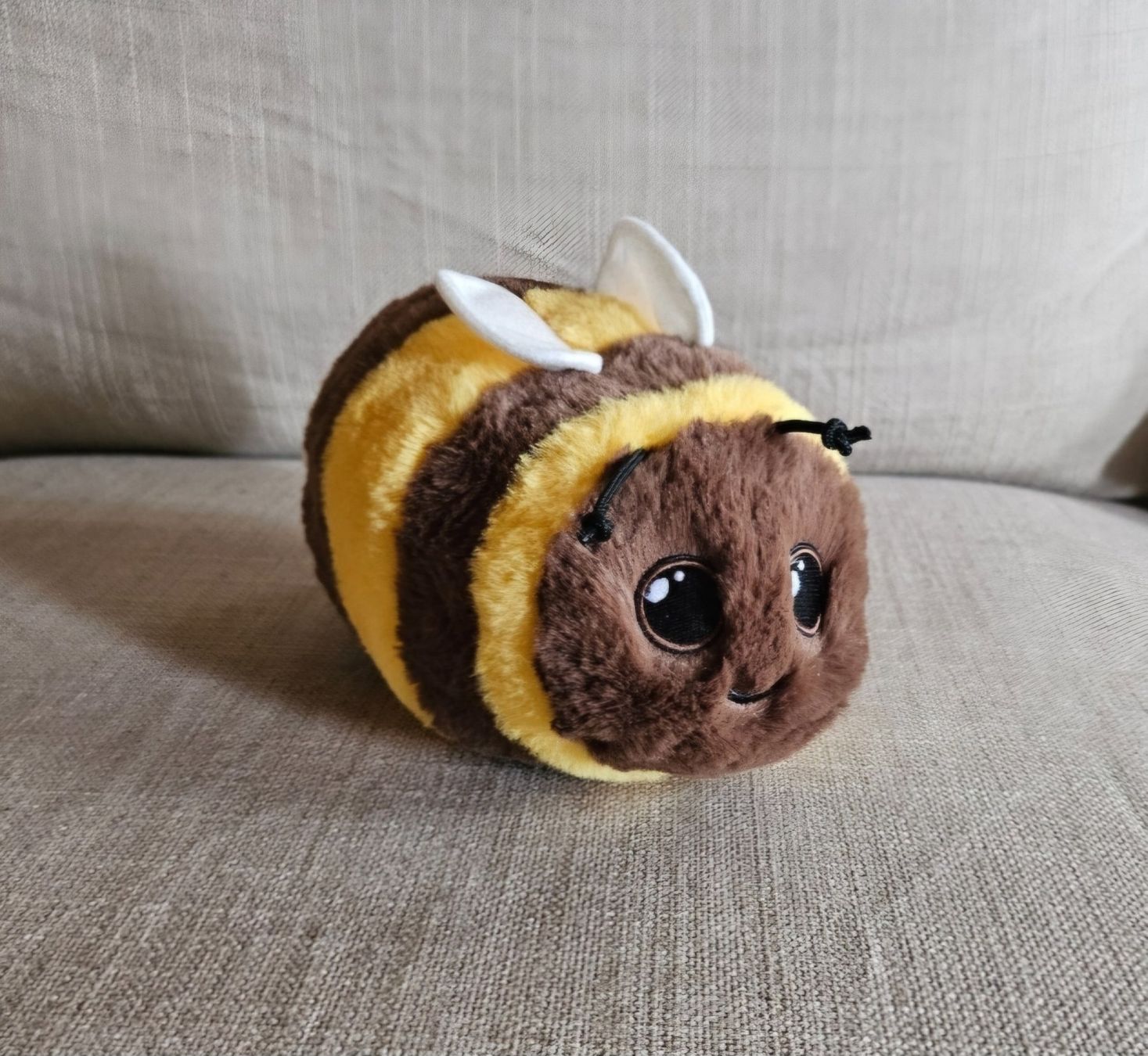 Coop Spielzeuge: Hummel coop Plüschtier – Gebraucht aus Buchs AG von Kitten33