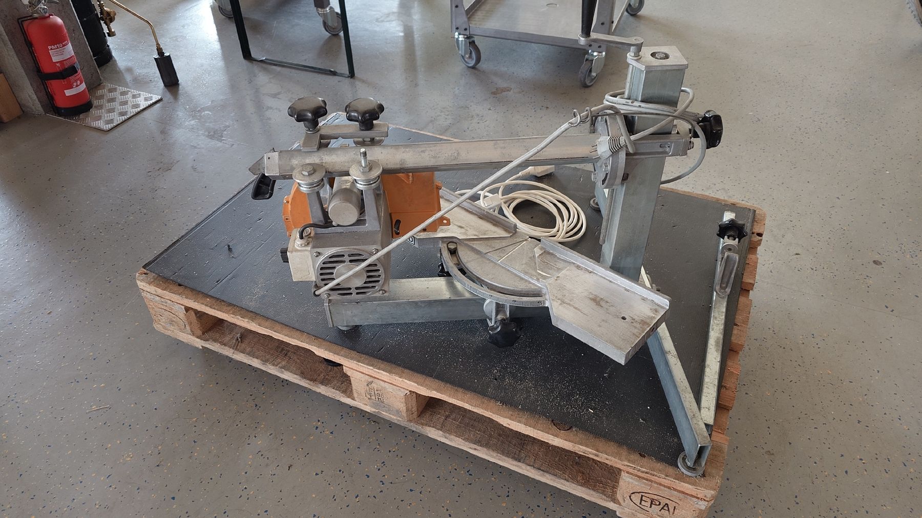 Seghe: Kenwood Universalsäge Type M40. – Usato da Bolken venduto da WHITE-1