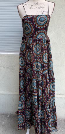Superbe robe splendides imprimés MOTIVI 100%coton t.S