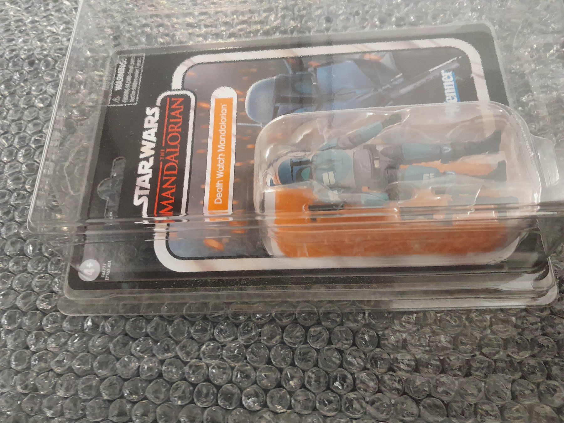 Star Wars Figuren: Star Wars Death Watch Mandalorian mit Plastikcase – Gebraucht aus Rüti ZH von Alemanni 1