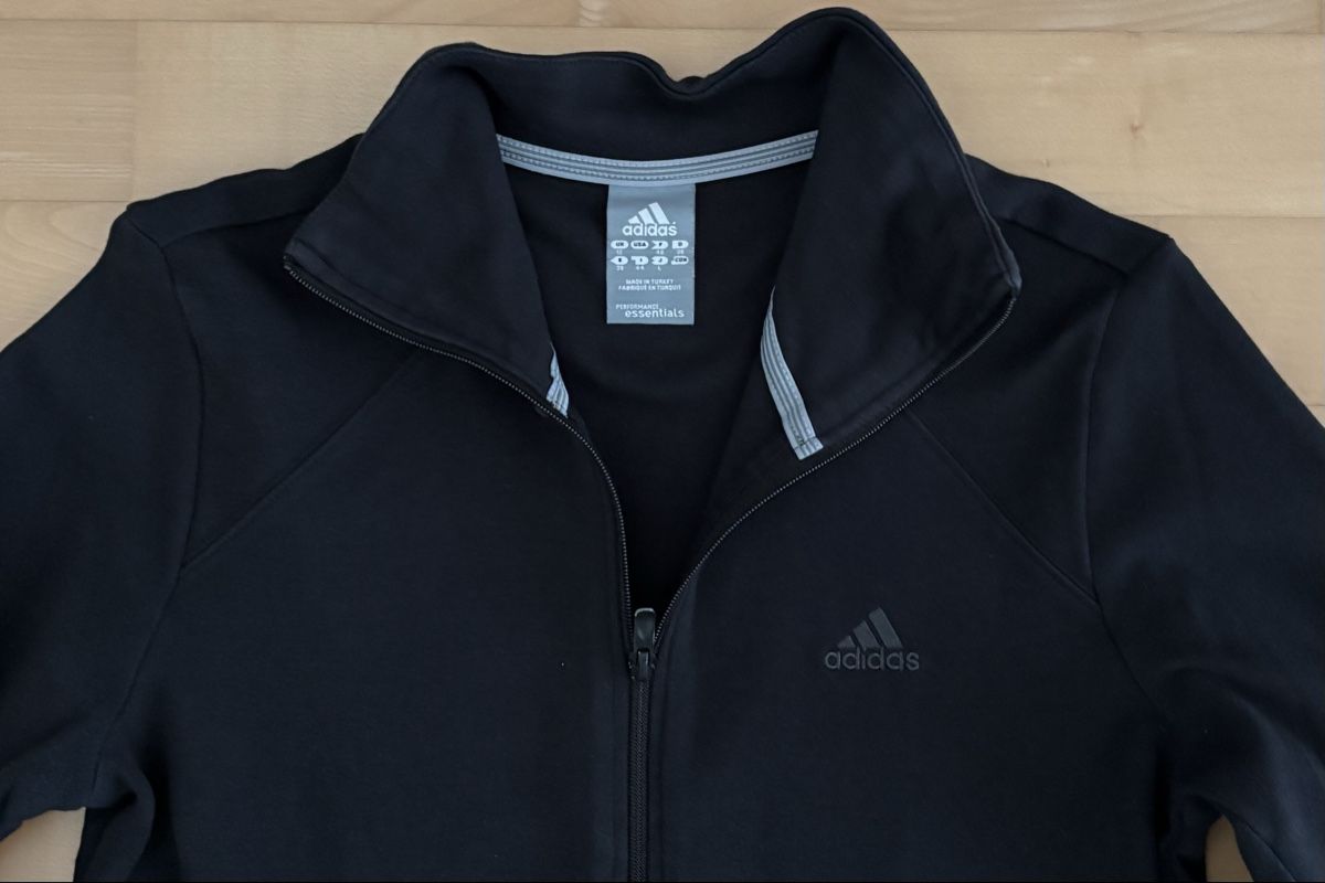 Adidas Giacche: Adidas Trainingsjacke Vintage – Usato da Winterberg ZH venduto da vanilleinspiration 2