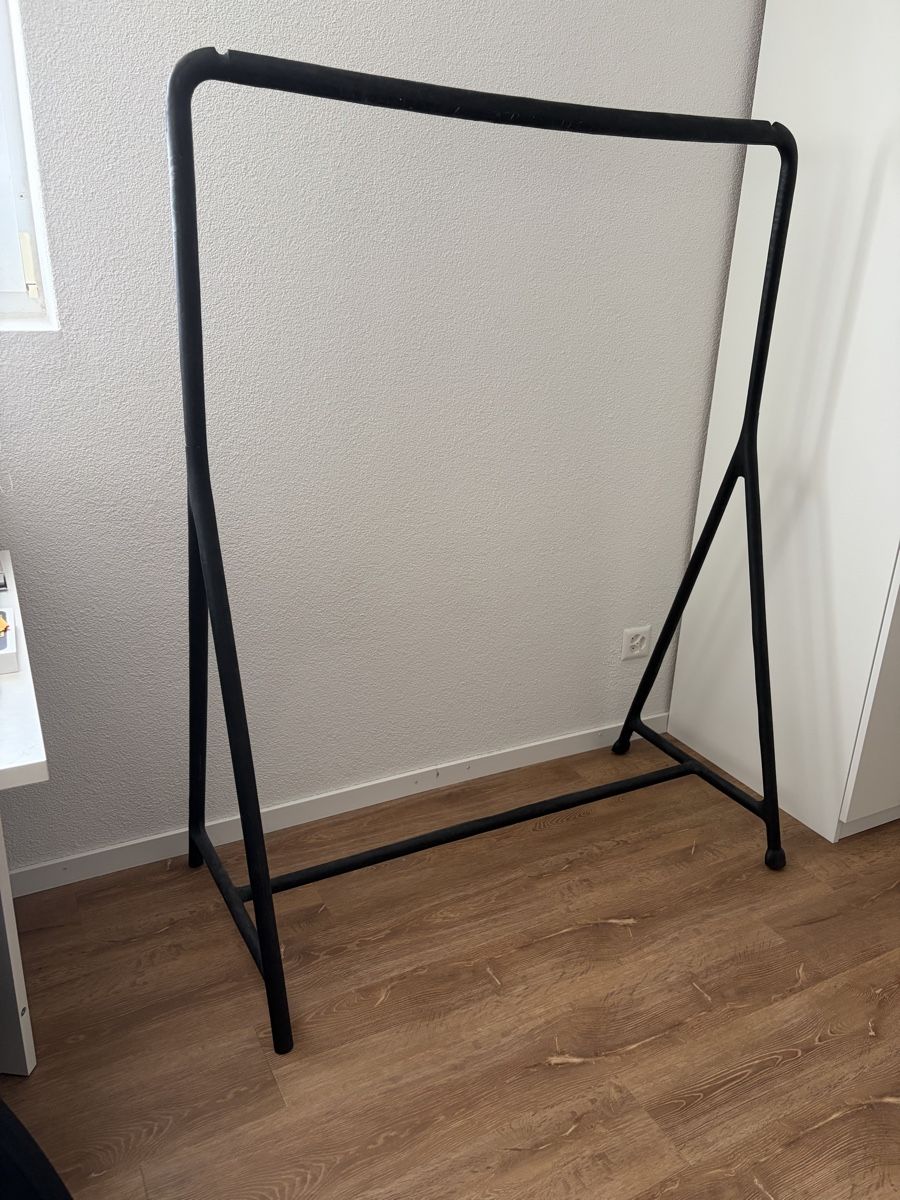 Ikea Porte manteau: Kleiderstange – D'occasion à Zürich par ale_mjb2 1