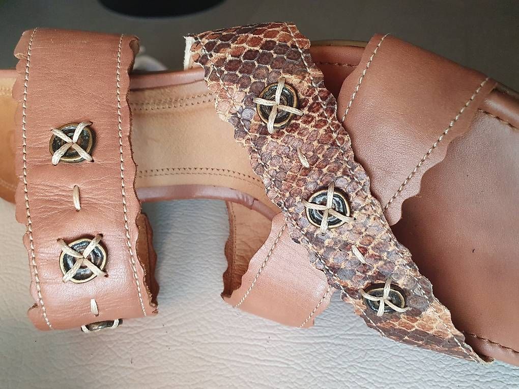 Scarpe da donna: Mules à talon en cuir, marque Gabor, 38 – Usato da Chavornay venduto da er_yy7k 3