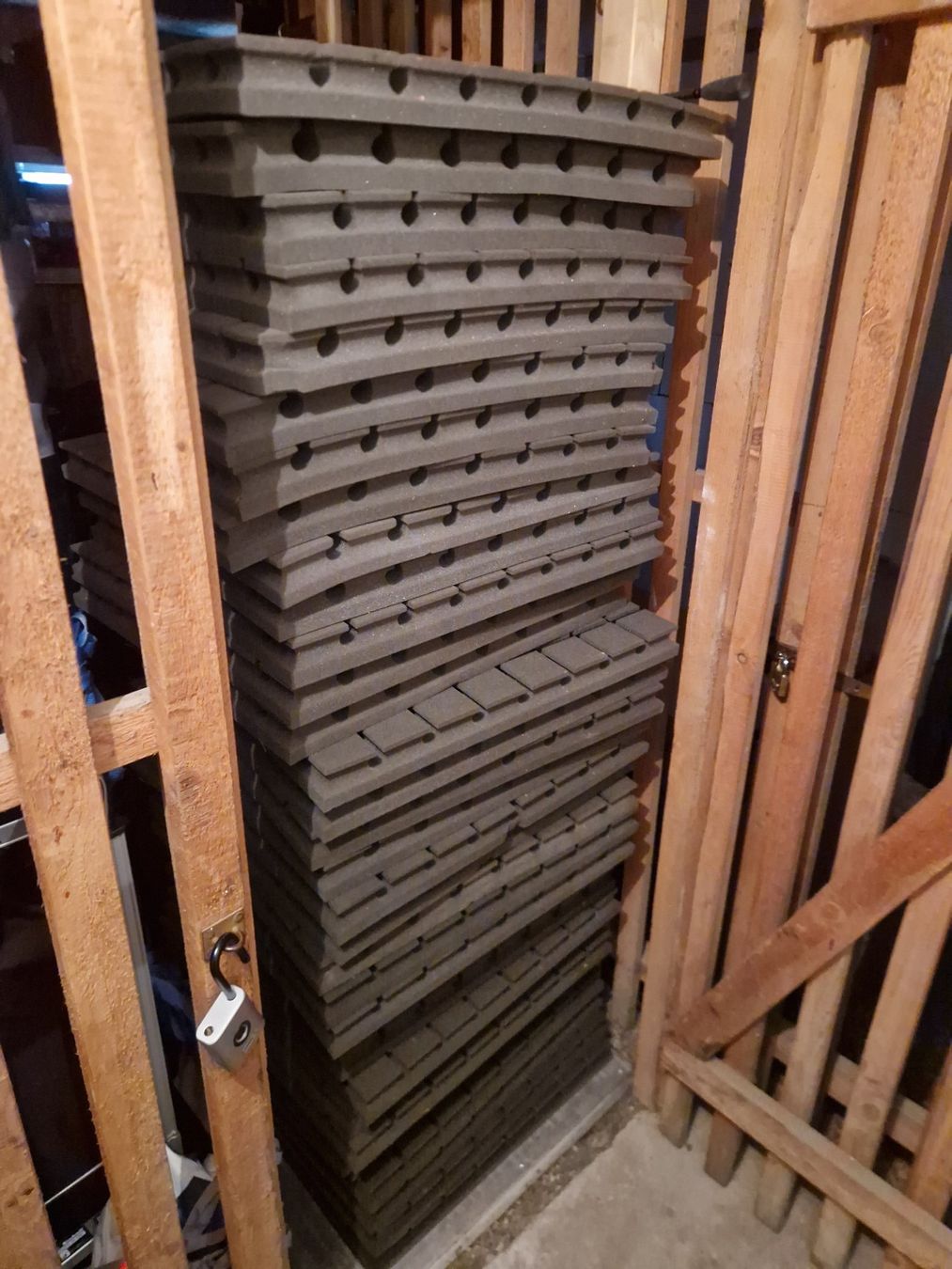 Altri accessori: Akustik Schaumstoff Platten – Usato da obernau venduto da carex02 2
