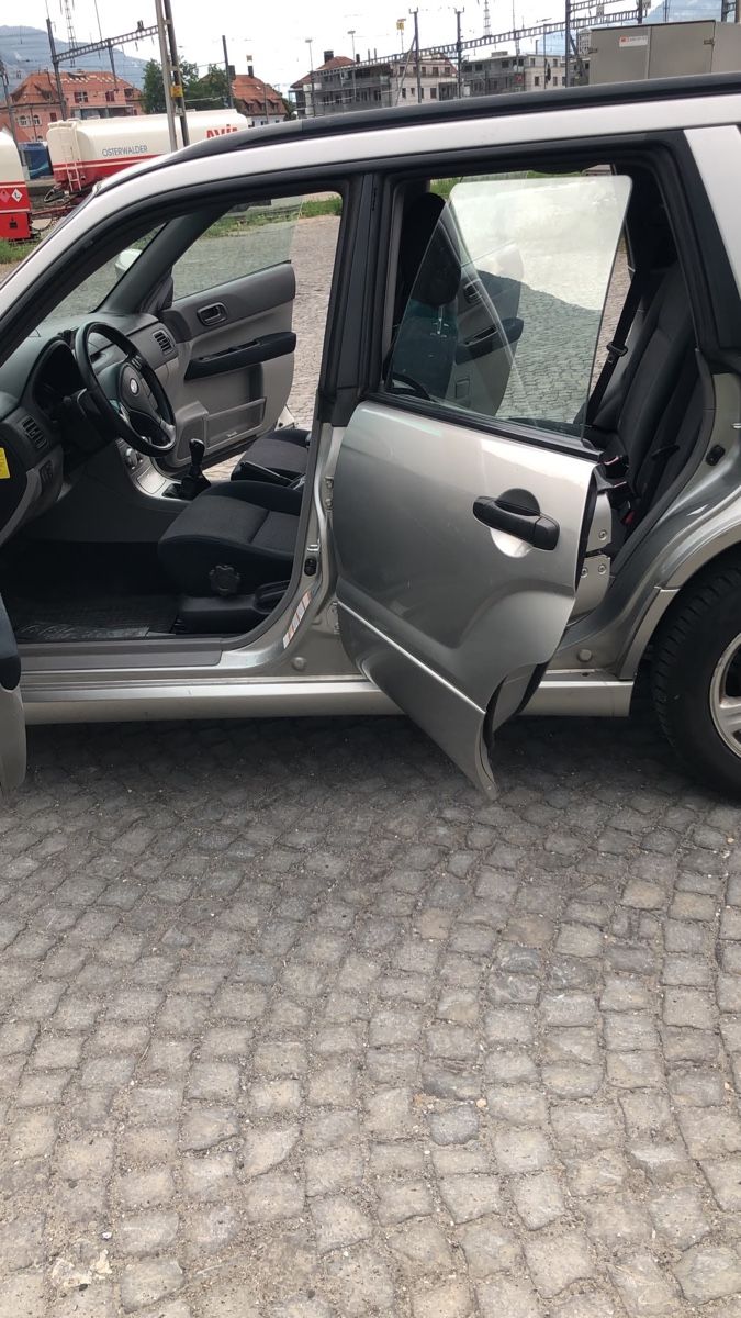 Subaru Automobili: Subaru Forester 2.0 Turbo Benziner – Usato da Chur venduto da rme_lm9j 7