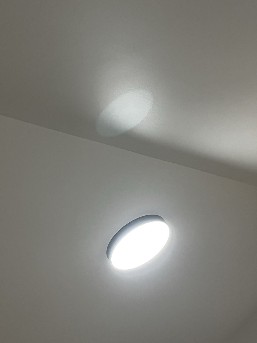Kronleuchter & Deckenlampen: Modern LED Ceiling Light, Wave Shape, 120cm, White – Gebraucht aus Le Grand-Saconnex von maf_qs9x 5
