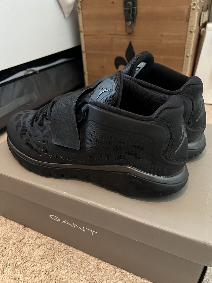 Jordan Scarpe da uomo: JORDAN FLIGHT FLEX TRAINER 2 BLACK METALLIC SILVER grösse 45 – Nuovo e nell'imballaggio originale da Kriens venduto da Delikanli1 6