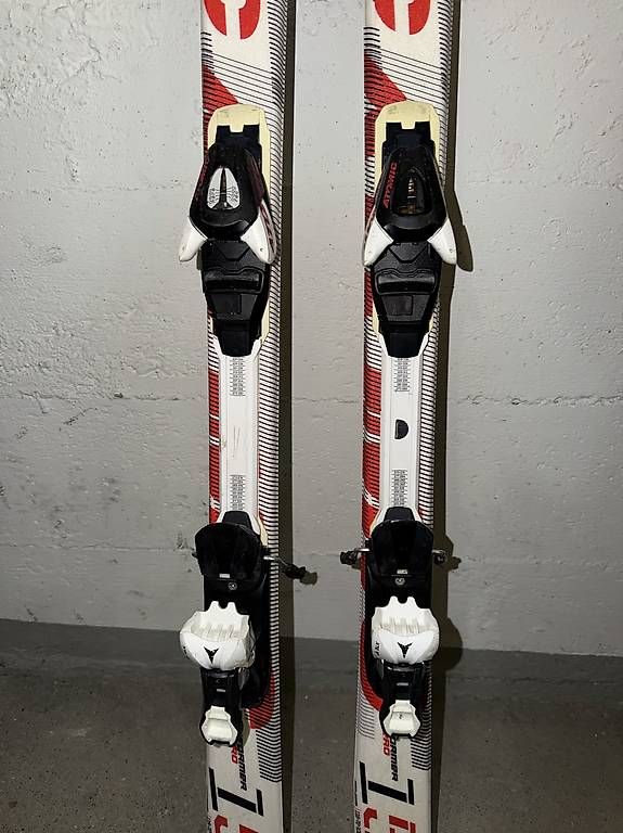 Sci: Verkaufe Atomic Ski 160cm – Usato da Zürich venduto da vic_km9q 2