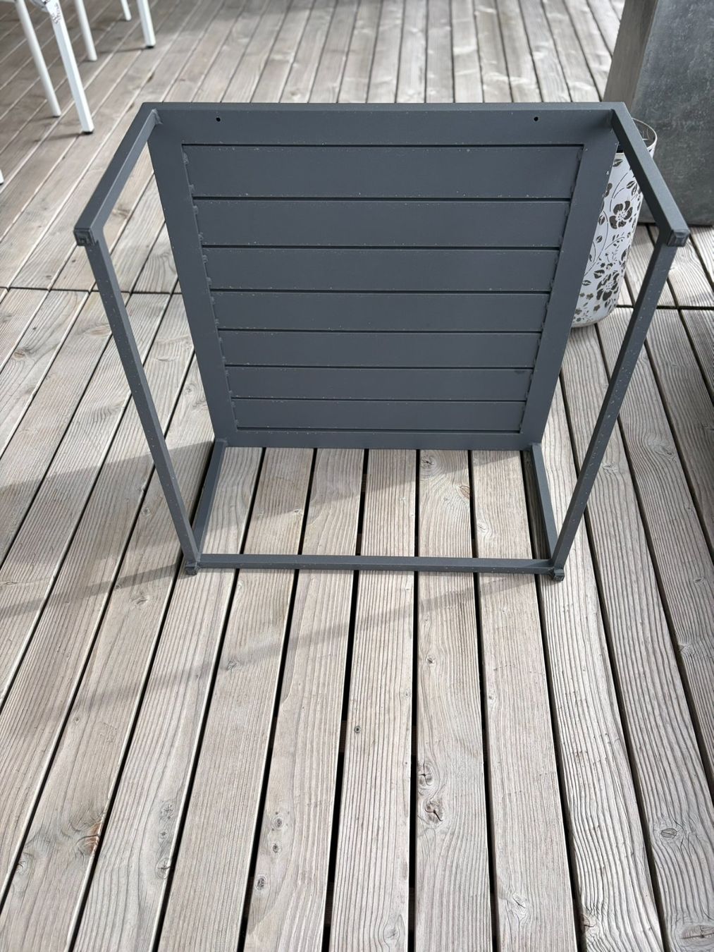 Tische: Gartenlounge Tischlein – Gebraucht aus Sempach von step79 2
