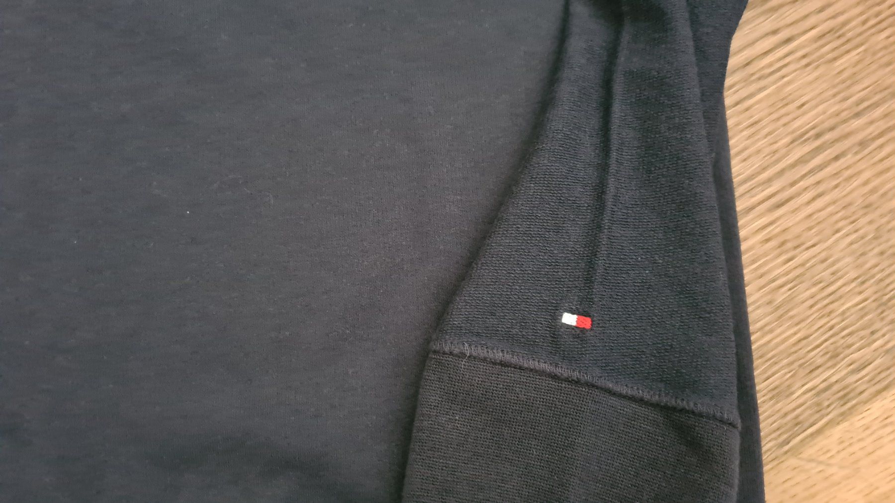 Tommy Hilfiger Maglioni & Felpe: Tommy Hilfiger Pullover dunkelblau in M – Usato da Jona venduto da hen_7fyc 3