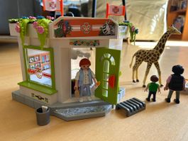 Playmobil Vet Clinic Zoo Set - Great Summer Fun 48 character
