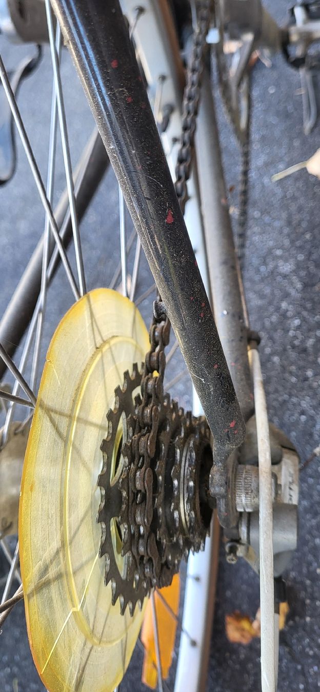 Merida Vélos: Renn Velo Rad Merida  – Défectueux à Fläsch par Palo0 5